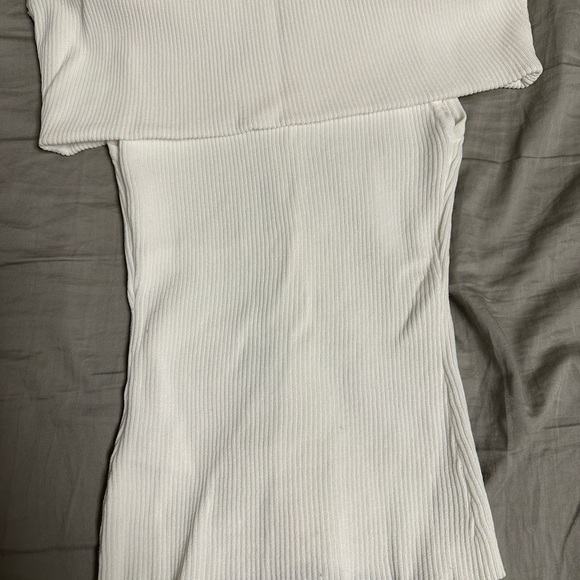 White Ribbed Off-Shoulder Top - Picture 4 of 4